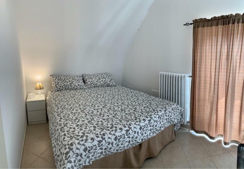 Вилла Historich House Largo Martellotta 44 Альберобелло Экстерьер фото
